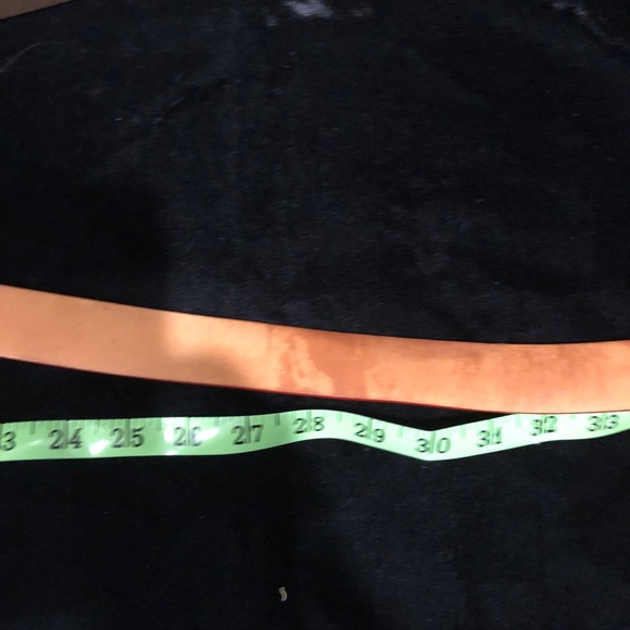 Louis Vuitton multicoloured belt. Need another home, best offer - Picture 9 of 14